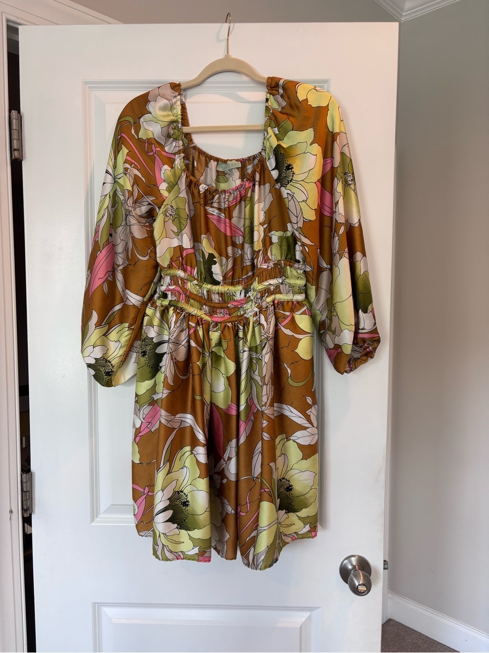 Women’s Floral Smocked Waist Dress